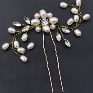Golden pearl hairpin